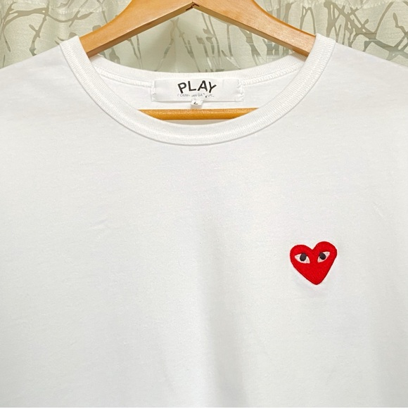 PLAY COMME DES GARÇONS red heart patch white cotton t-shirt tee shirt - Picture 7 of 10